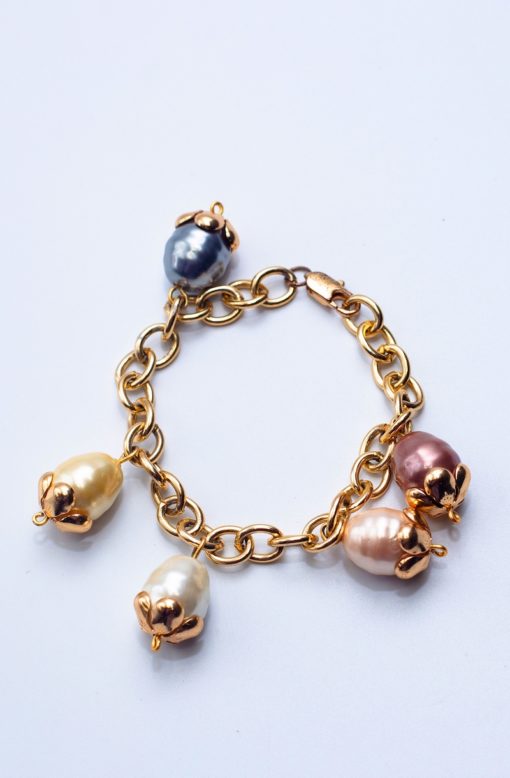 ACORN CHARM BRACELET CHIKABONITA IT'S MADE TO ORDER FASHION AFRICA